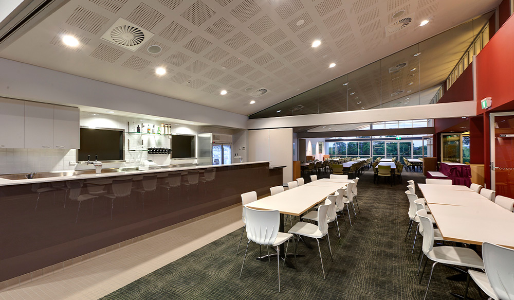 Hunter Valley Hotel Academy dining room