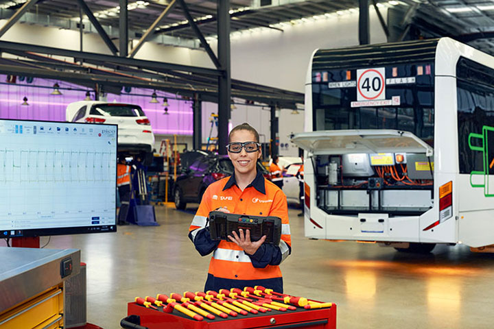 EV Bus mechanic