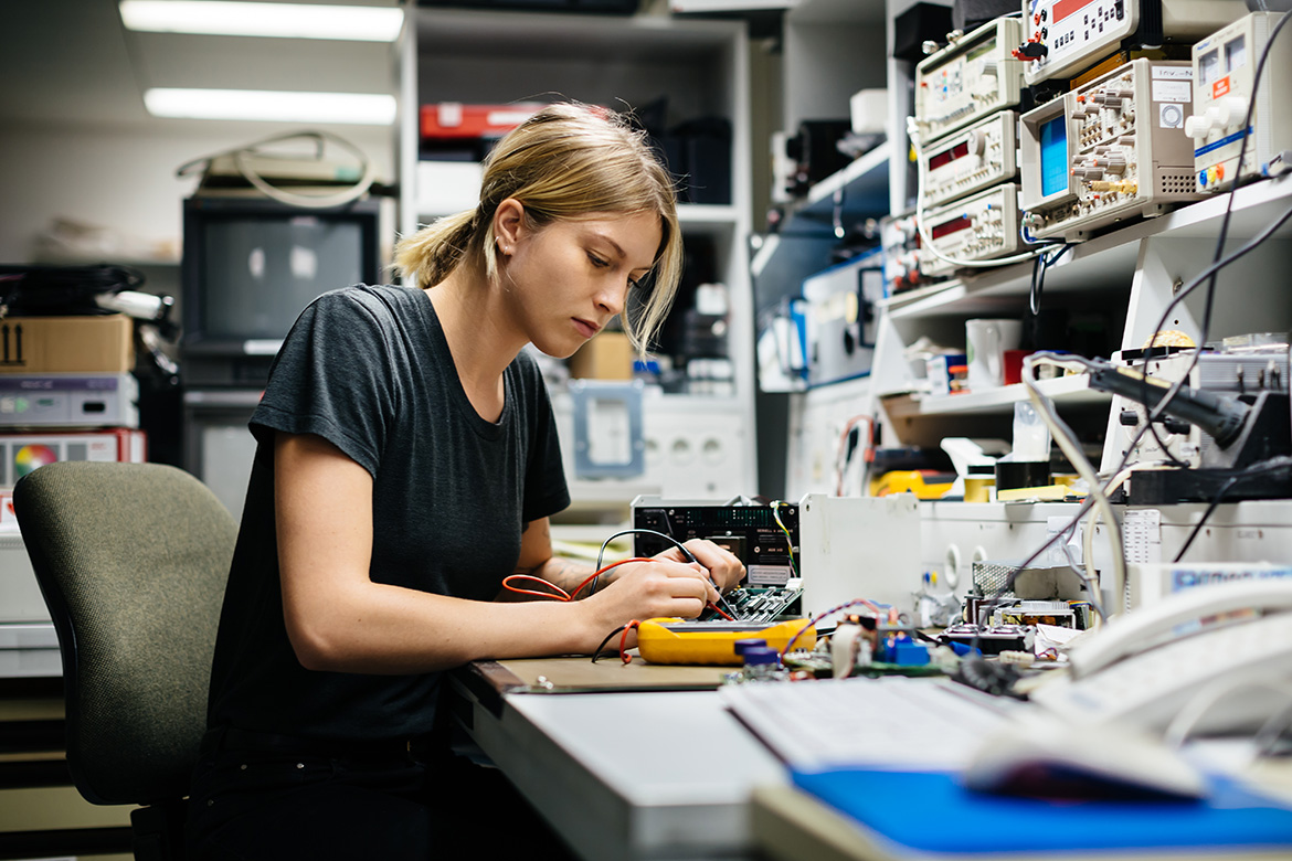 Certificate II in Electronics
