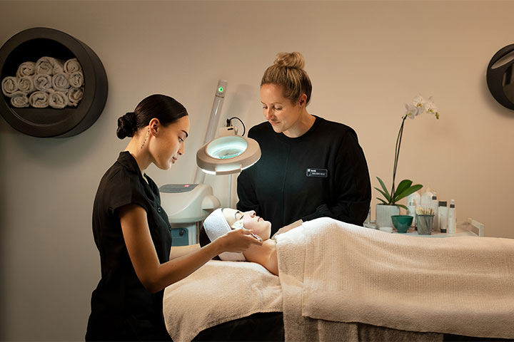 Certificate IV in Beauty Therapy